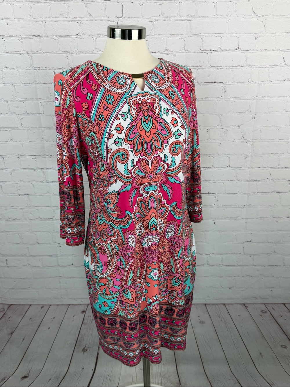 madison leigh Pink Psycedelic Paisley Midi Shift Dress 3/4 Sleeve Size 8